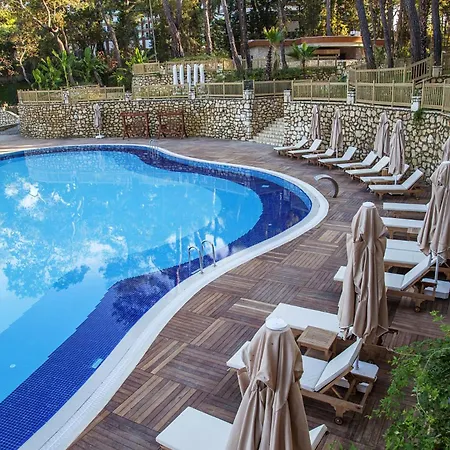 Wome Deluxe Hotell 5*